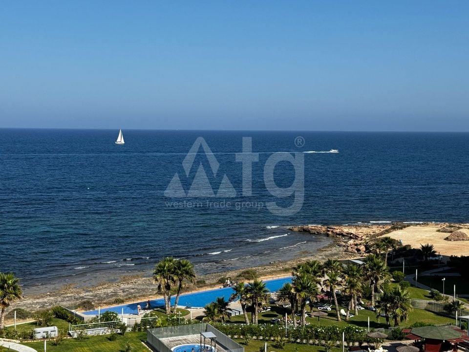 3 bedroom Apartment in Punta Prima - LR126281 - Photo - 18