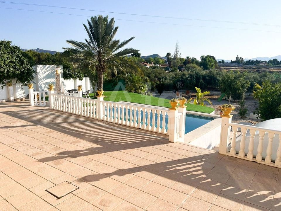 6 bedroom Villa in Alicante - SV126686 - Photo - 5