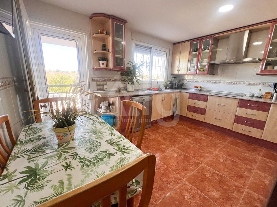 6 bedroom Villa in Alicante - SV126686 - Photo - 12