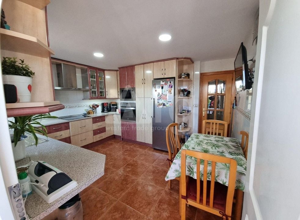 6 bedroom Villa in Alicante - SV126686 - Photo - 10