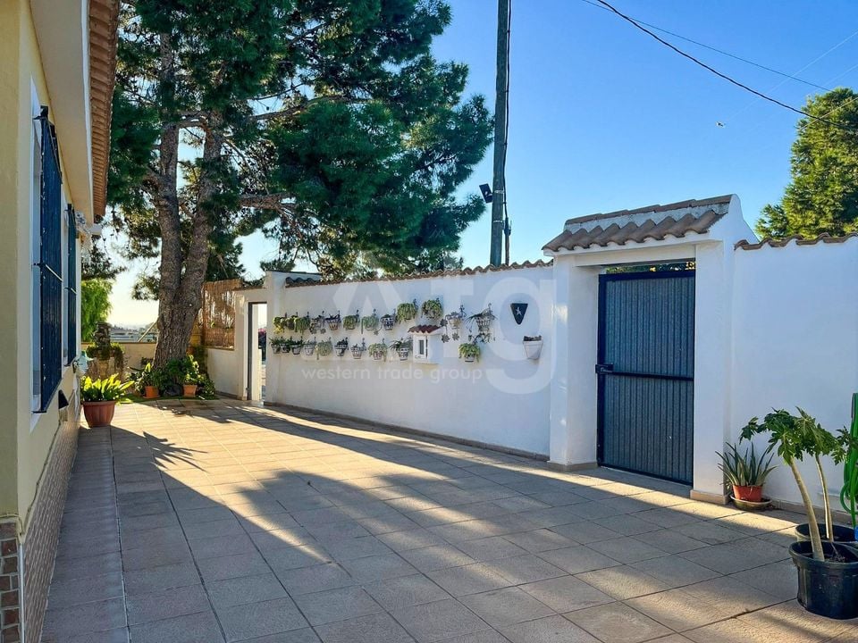 6 bedroom Villa in Alicante - SV126686 - Photo - 39