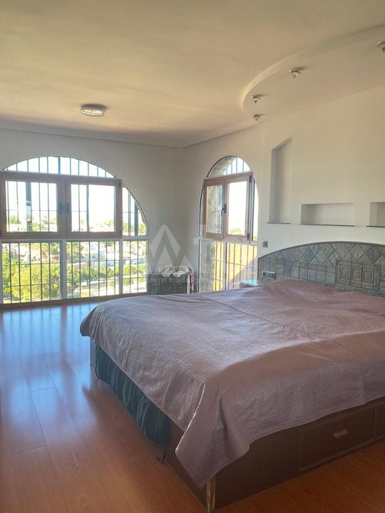 Villa de 7 chambres à Torrevieja - TT126735 - Photo - 14