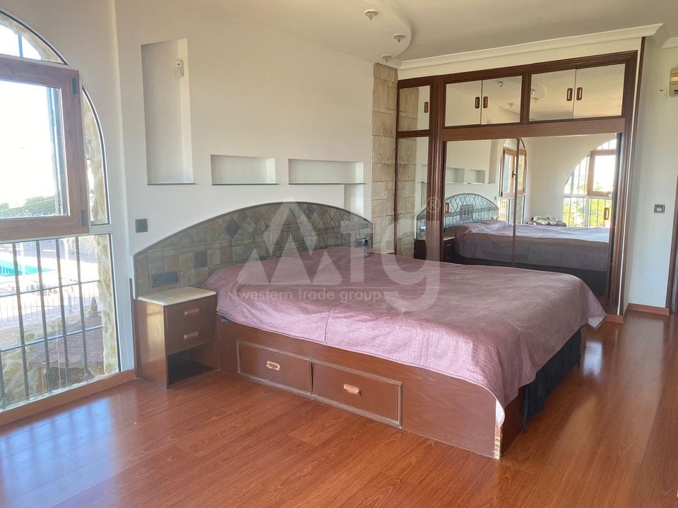 Villa de 7 chambres à Torrevieja - TT126735 - Photo - 15