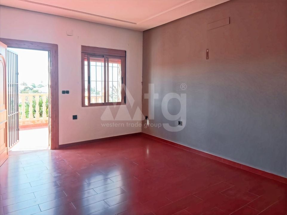 Villa de 7 chambres à Torrevieja - TT126735 - Photo - 23