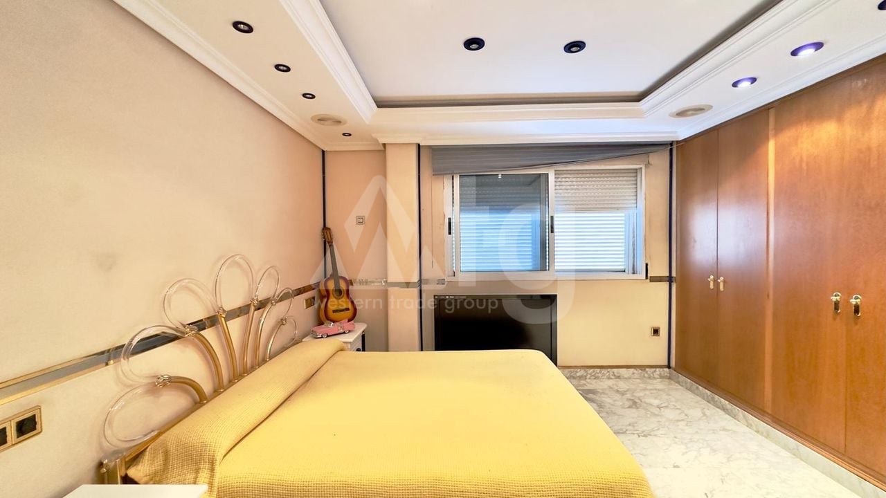 Penthouse de 2 chambres à Torrevieja - CT127017 - Photo - 8