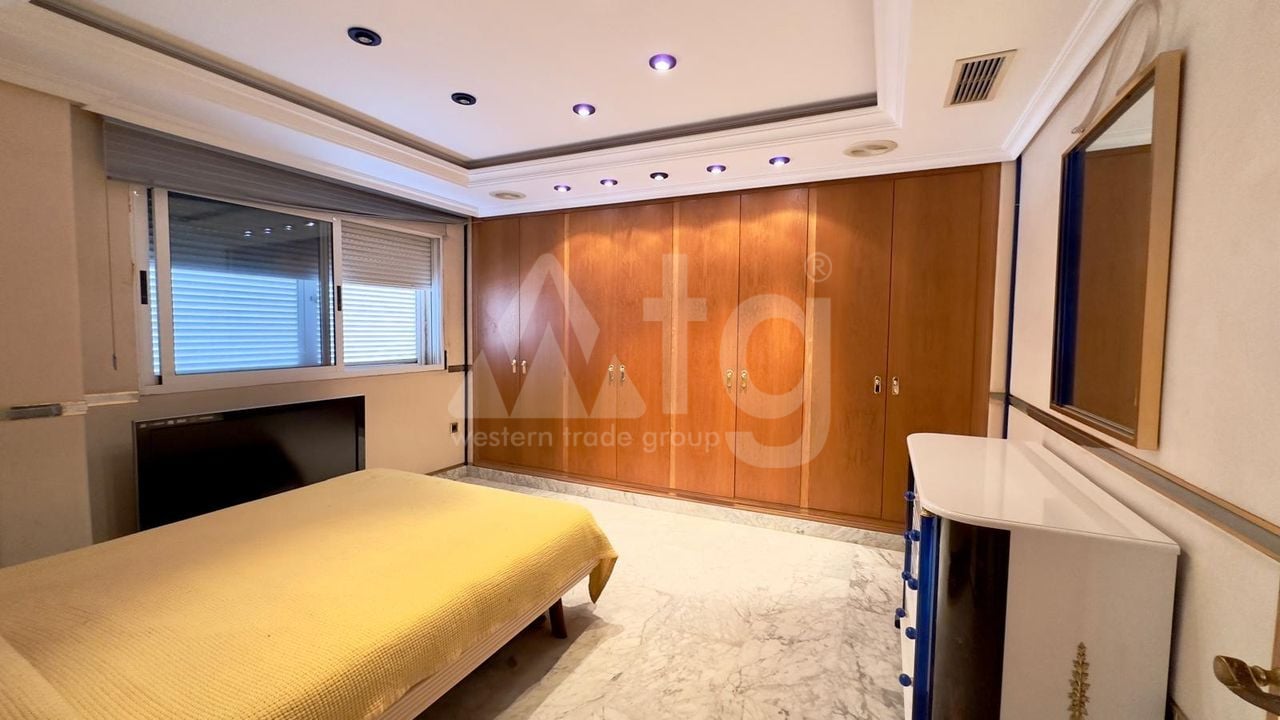 Penthouse de 2 chambres à Torrevieja - CT127017 - Photo - 9