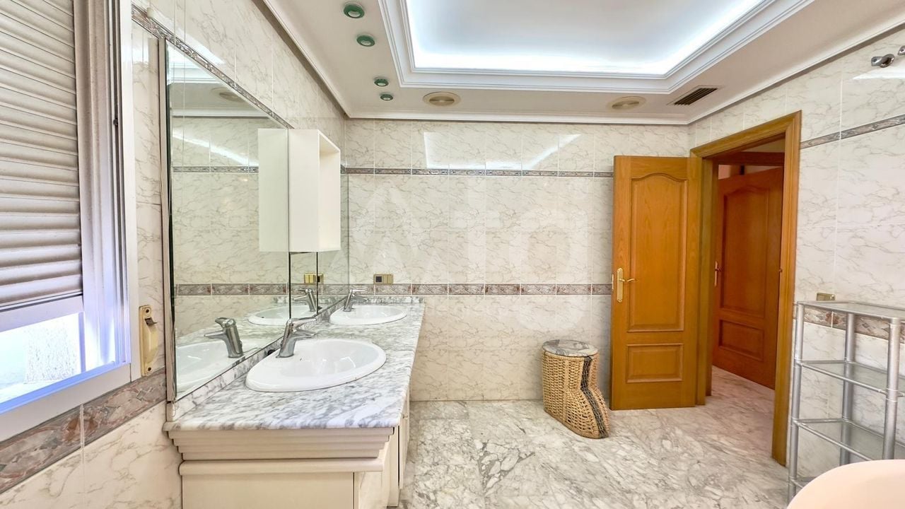 Penthouse de 2 chambres à Torrevieja - CT127017 - Photo - 11