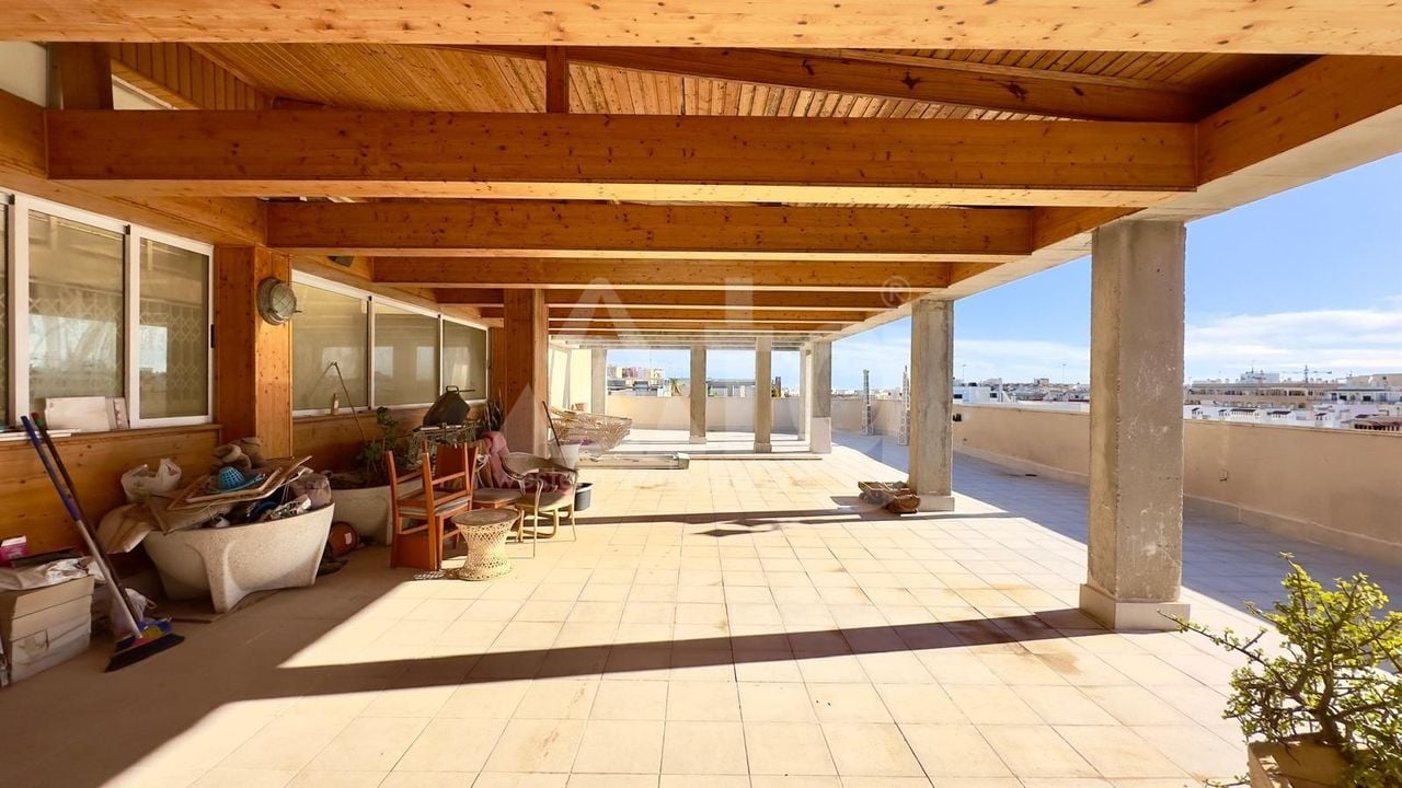 Penthouse de 2 chambres à Torrevieja - CT127017 - Photo - 31