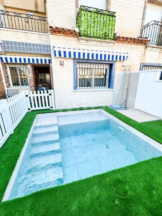 Villa de 3 chambres à Pilar de la Horadada - SV127664 - Photo - 2