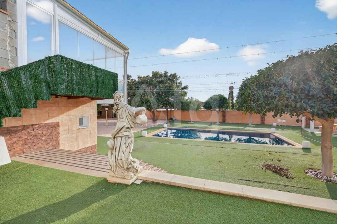 5 bedroom Villa in Alicante - CBE128926 - Photo - 4