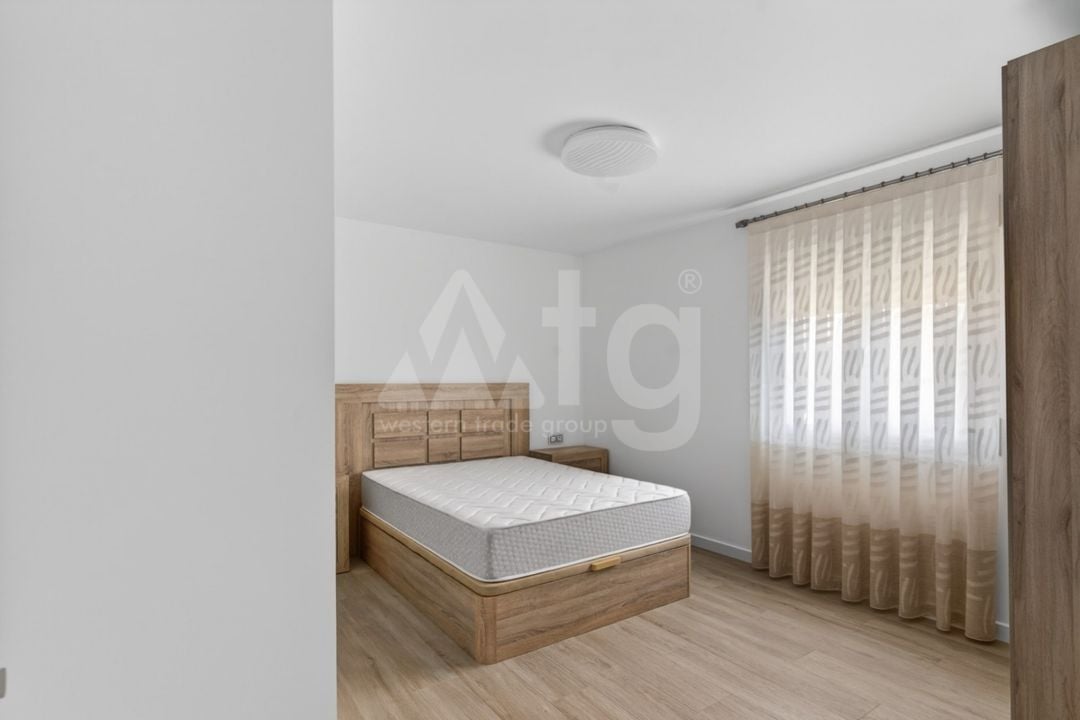 5 bedroom Villa in Alicante - CBE128926 - Photo - 20