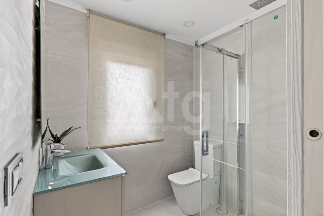 5 bedroom Villa in Alicante - CBE128926 - Photo - 29