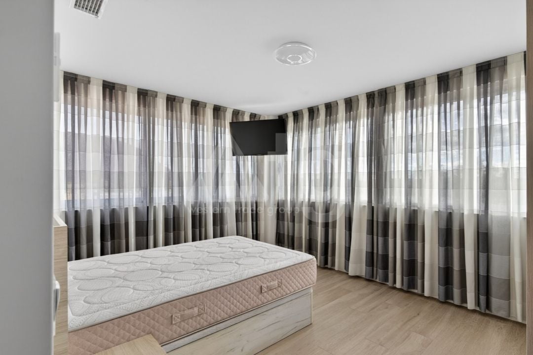 5 bedroom Villa in Alicante - CBE128926 - Photo - 26