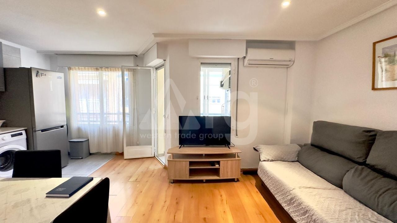Appartement de 2 chambres à Torrevieja - AG151639 - Photo - 4