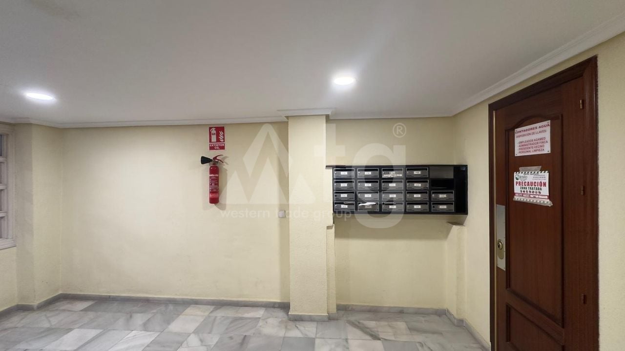 Appartement de 2 chambres à Torrevieja - AG151639 - Photo - 25