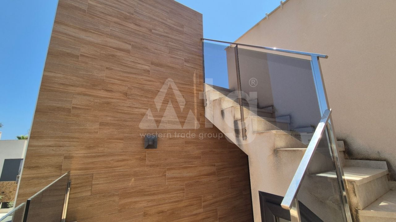 4 bedroom Villa in Torrevieja - RCJ147364 - Photo - 23