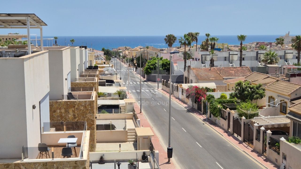 4 bedroom Villa in Torrevieja - RCJ147364 - Photo - 38