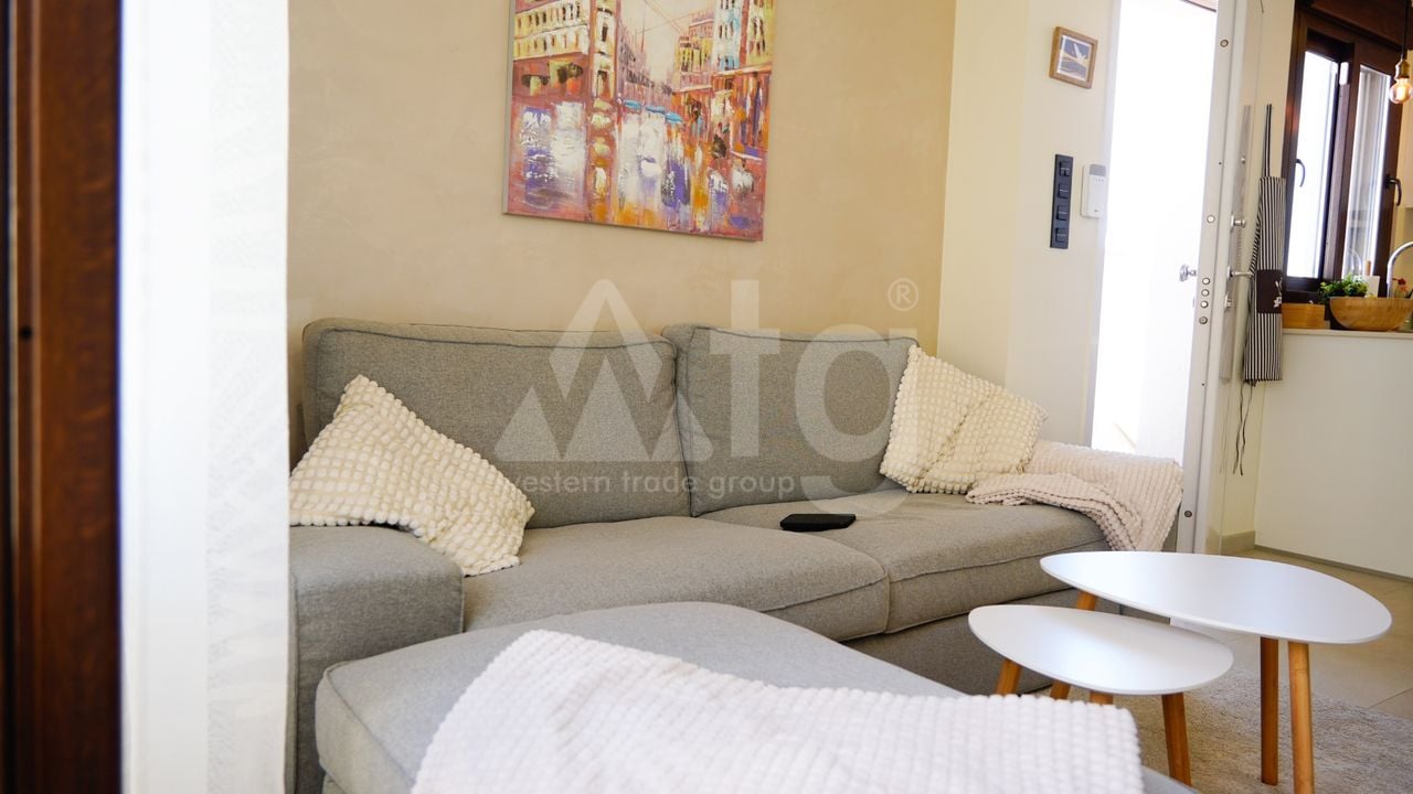 Bungalow de 3 chambres à Torrevieja - RCJ147732 - Photo - 4