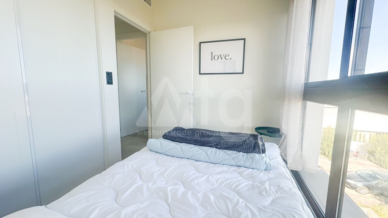 Bungalow de 3 chambres à Torrevieja - RCJ147732 - Photo - 16
