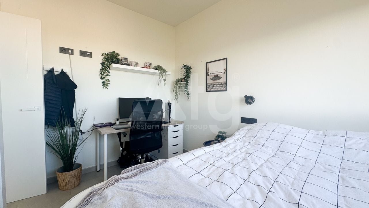 Bungalow de 3 chambres à Torrevieja - RCJ147732 - Photo - 20