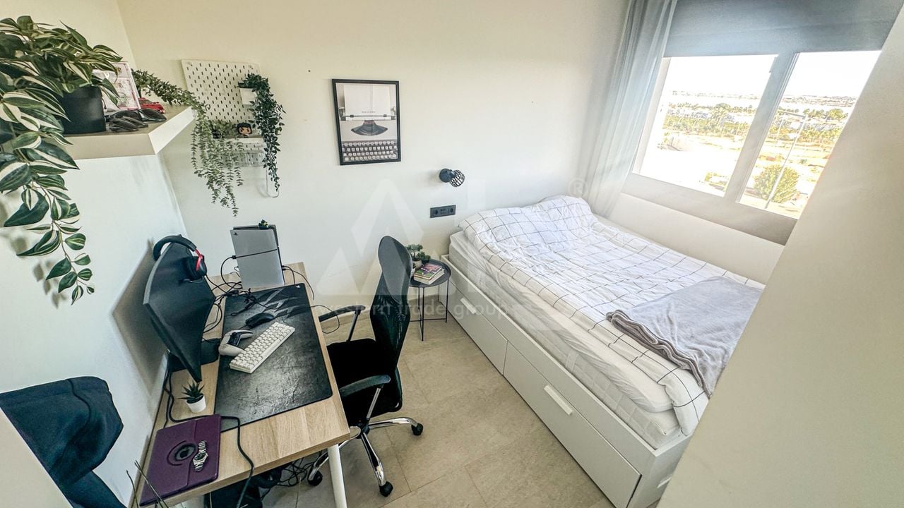 Bungalow de 3 chambres à Torrevieja - RCJ147732 - Photo - 21