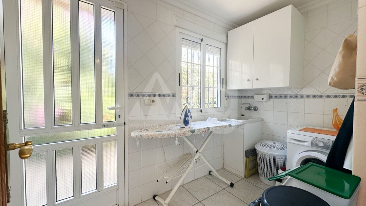 Villa de 6 chambres à La Mata - RCJ150201 - Photo - 34