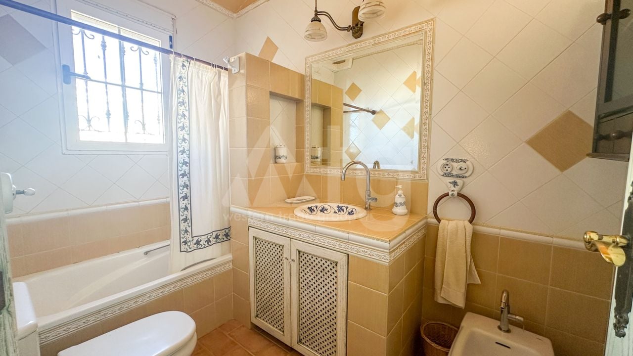 Villa de 6 chambres à La Mata - RCJ150201 - Photo - 36