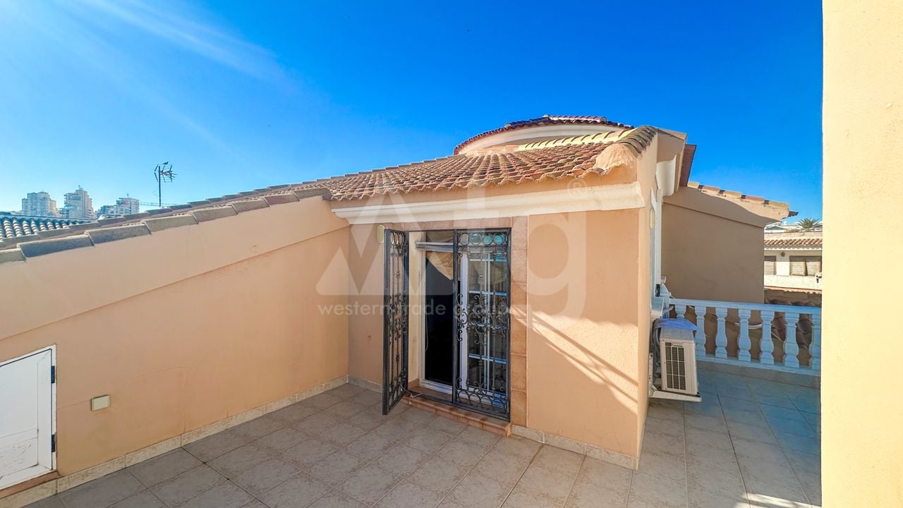 Villa de 6 chambres à La Mata - RCJ150201 - Photo - 37