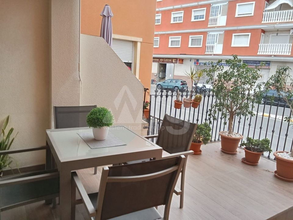 4 bedroom Townhouse in Almoradí - JLM130238 - Photo - 1