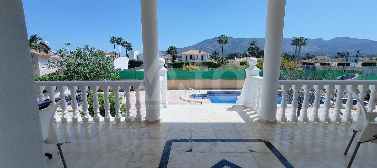 9 bedroom Villa in Albir - PSE130813 - Photo - 4