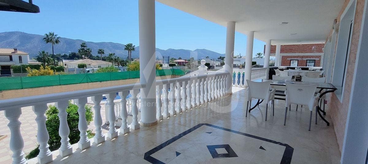 9 bedroom Villa in Albir - PSE130813 - Photo - 3