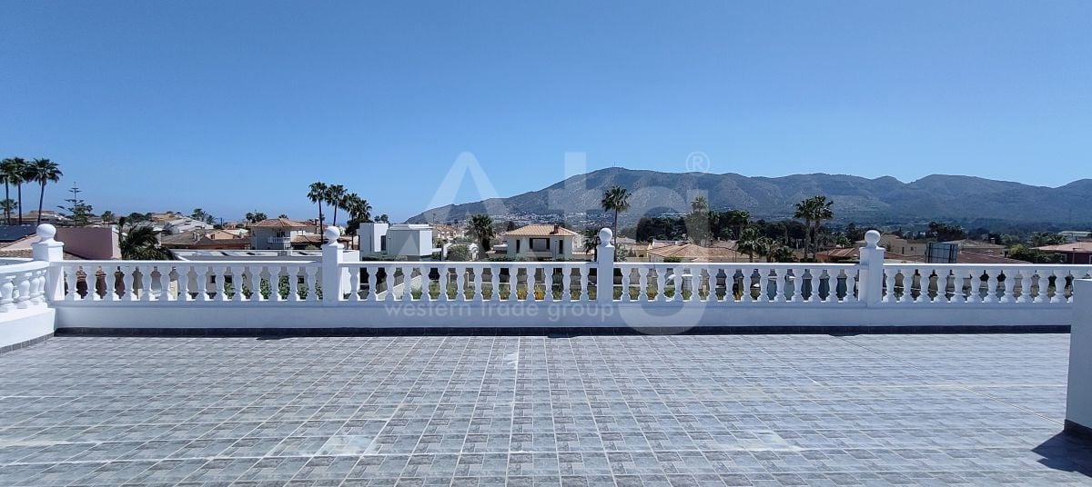 9 bedroom Villa in Albir - PSE130813 - Photo - 20