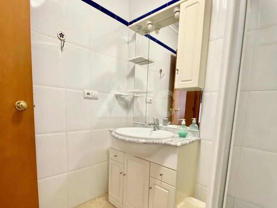2 bedroom Townhouse in Torrevieja - CSH130973 - Photo - 12