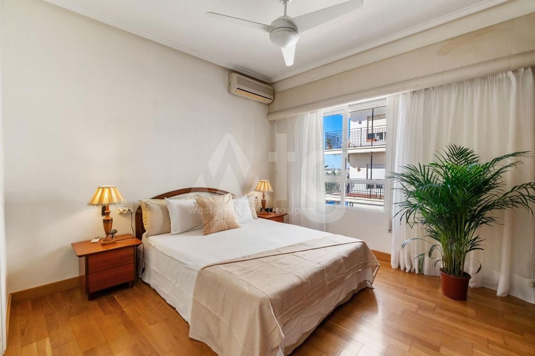 4 bedroom Apartment in Torrevieja - TIM131352 - Photo - 11