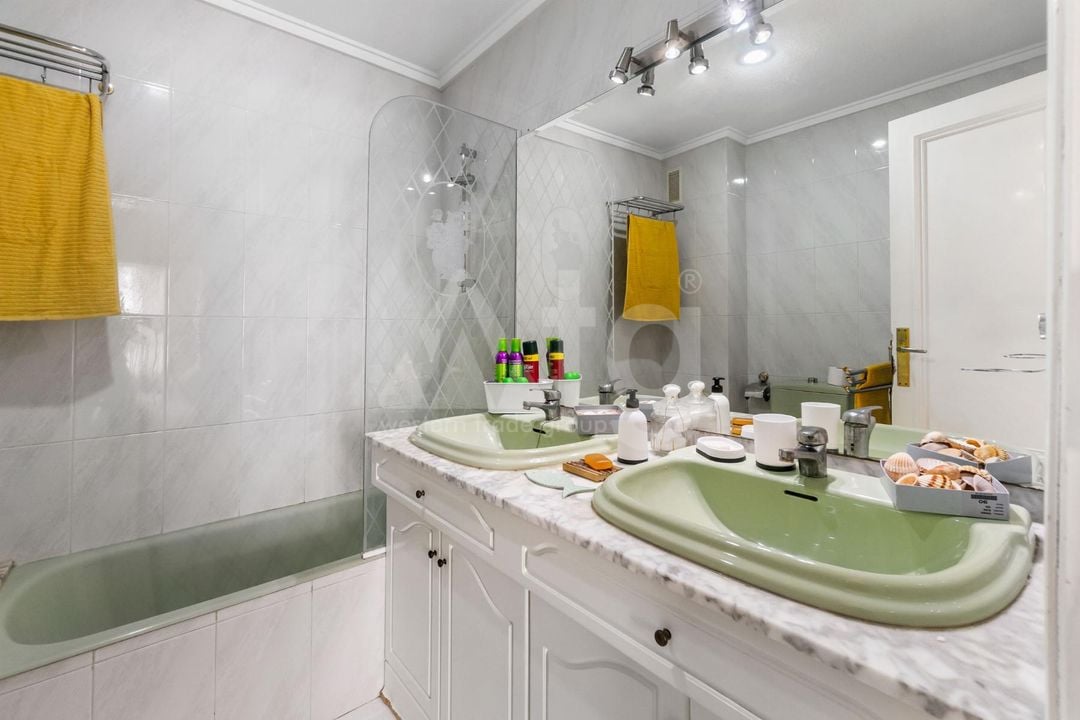 4 bedroom Apartment in Torrevieja - TIM131352 - Photo - 15