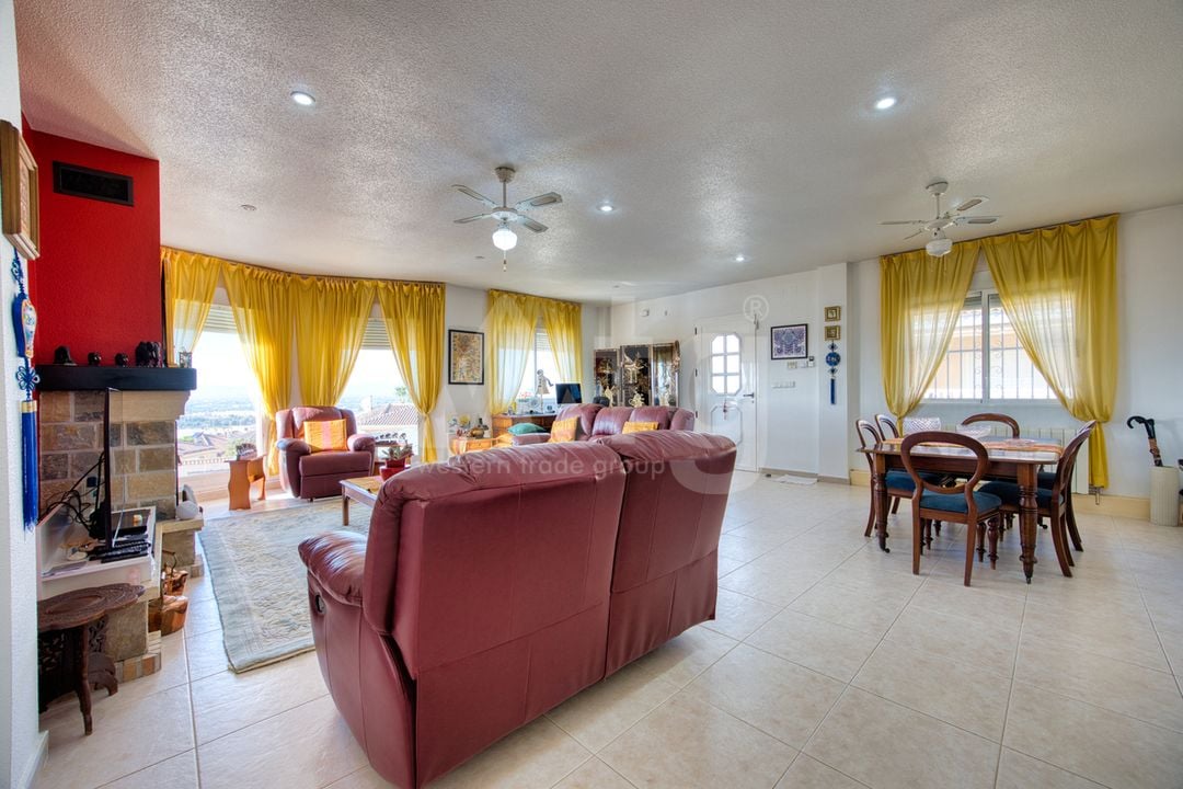 4 bedroom Villa in Ciudad Quesada - IHS131385 - Photo - 7