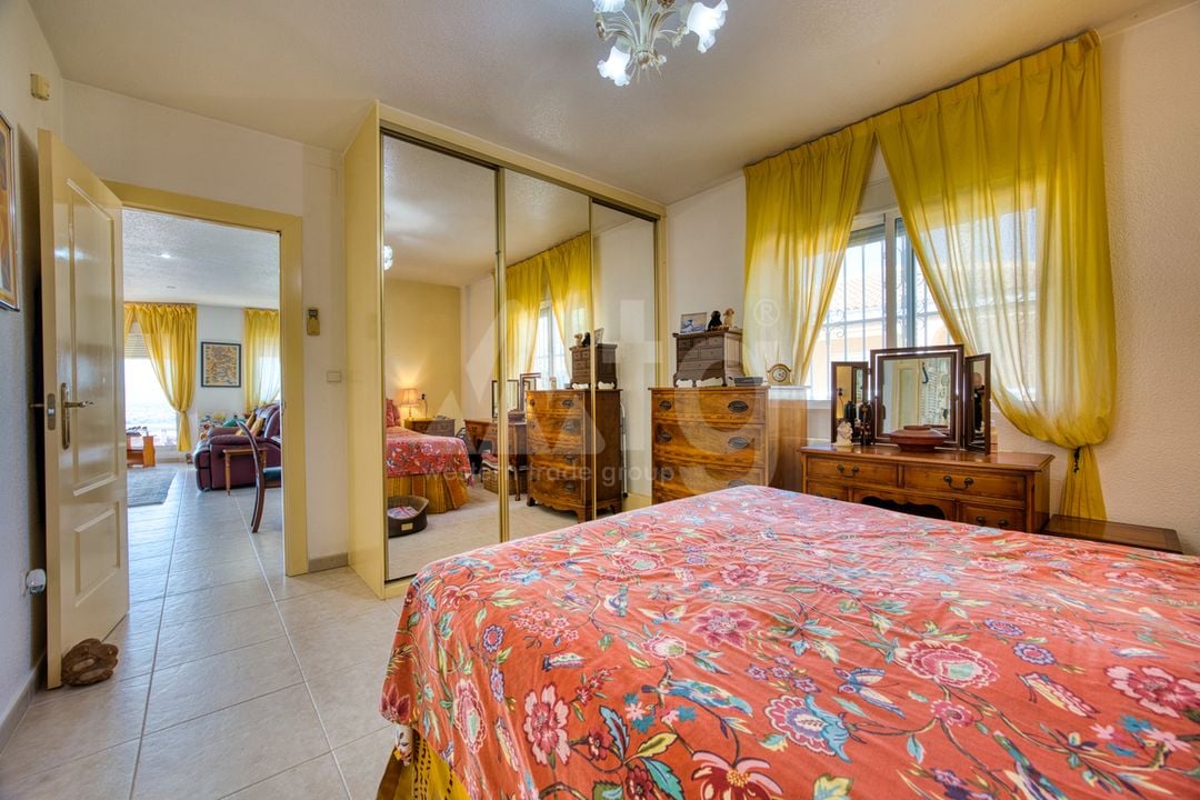 4 bedroom Villa in Ciudad Quesada - IHS131385 - Photo - 16