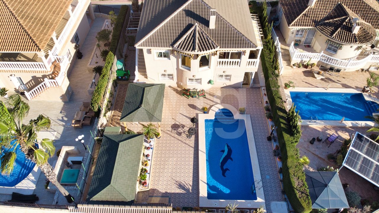 4 bedroom Villa in Ciudad Quesada - IHS131385 - Photo - 35