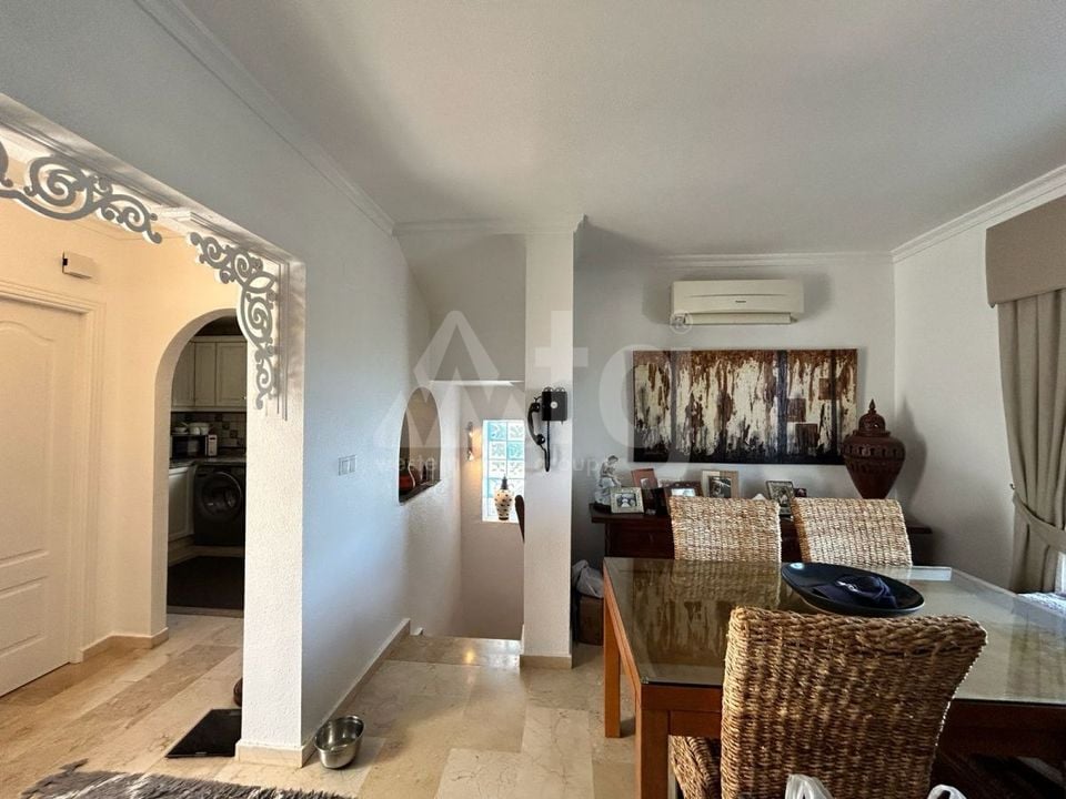 3 bedroom Villa in Villamartin - PSE131390 - Photo - 4