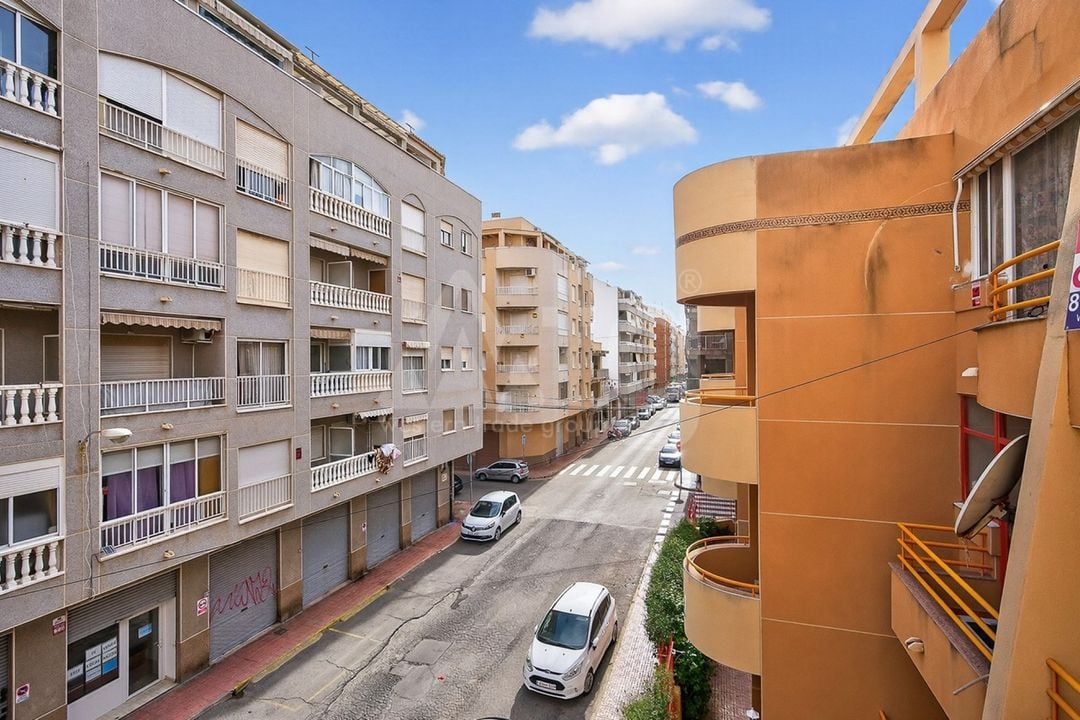 Penthouse de 4 chambres à Torrevieja - CBE131400 - Photo - 1