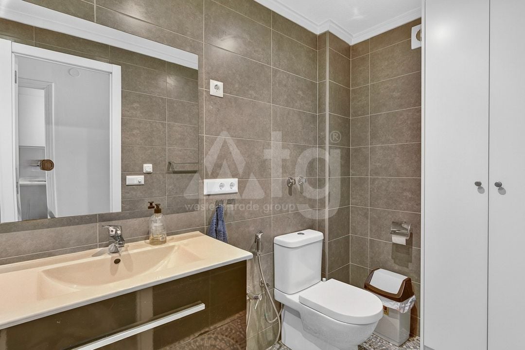 Penthouse de 4 chambres à Torrevieja - CBE131400 - Photo - 20