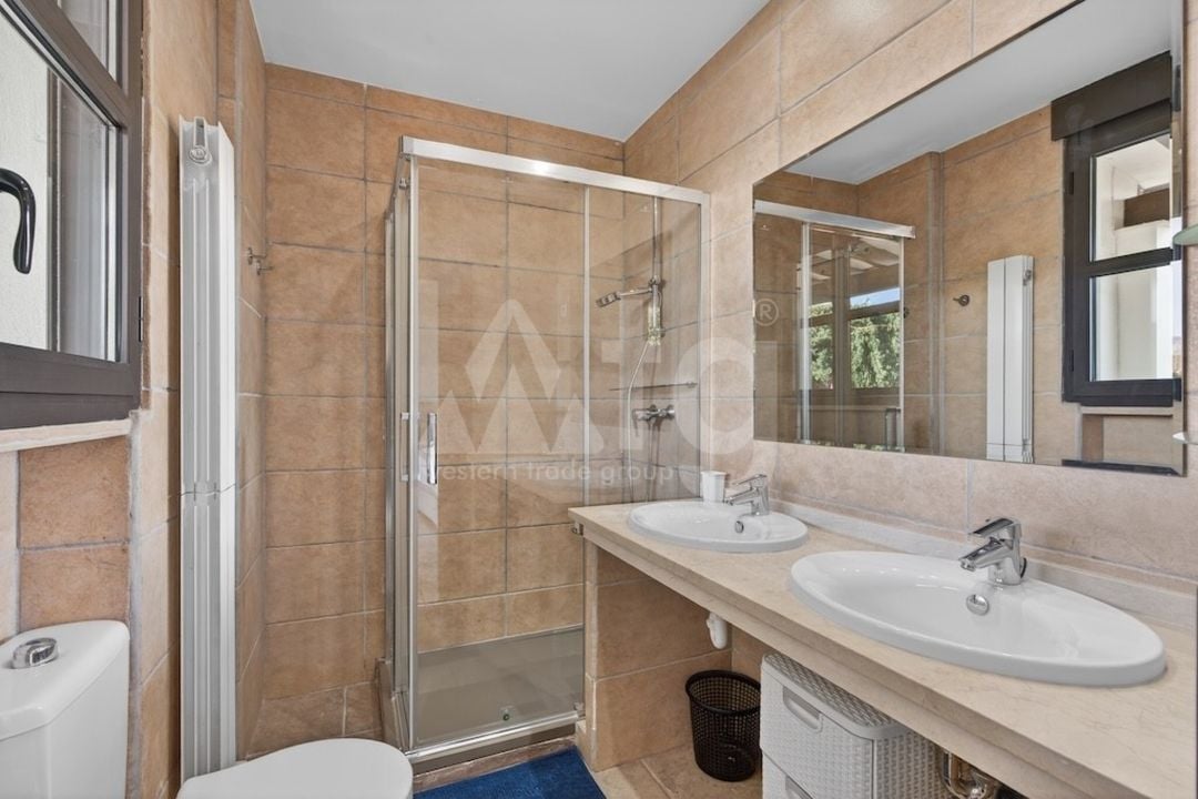 4 Schlafzimmer Villa in Xàbia - CBE131401 - Foto - 27