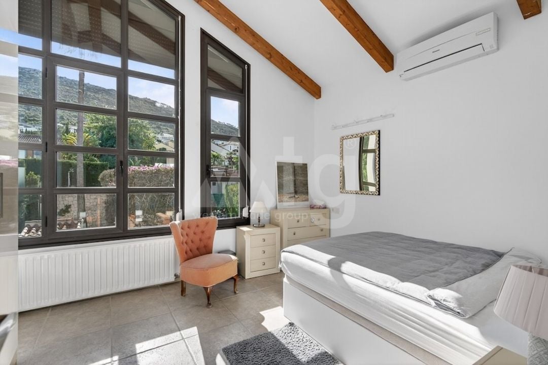 4 Schlafzimmer Villa in Xàbia - CBE131401 - Foto - 21