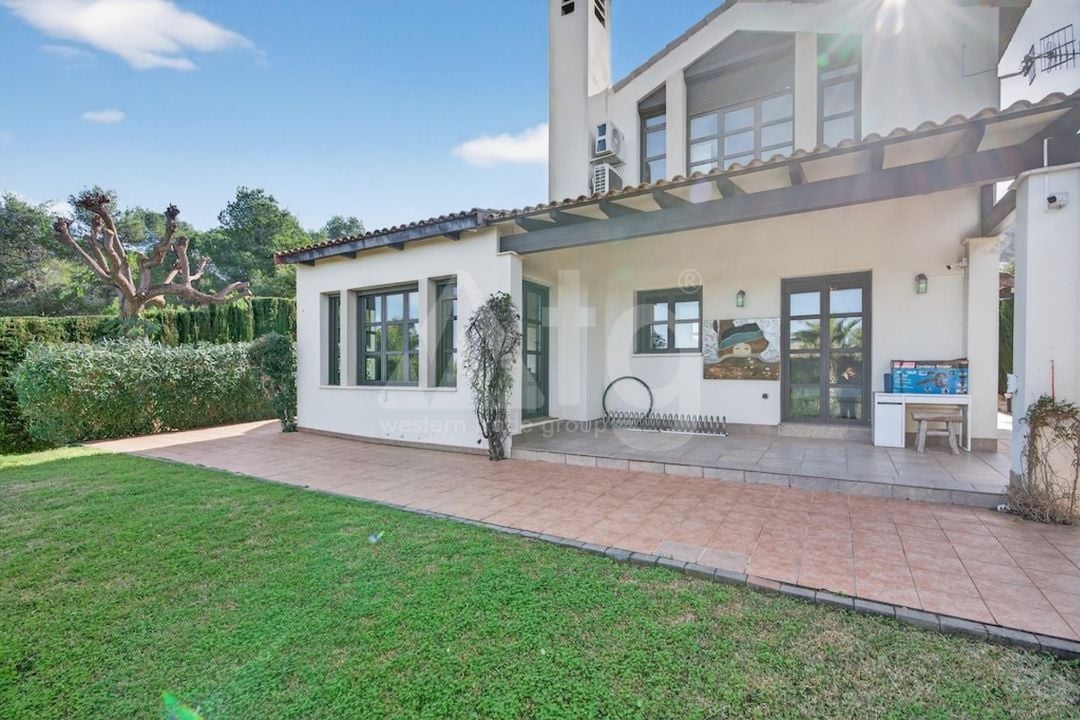 4 Schlafzimmer Villa in Xàbia - CBE131401 - Foto - 34