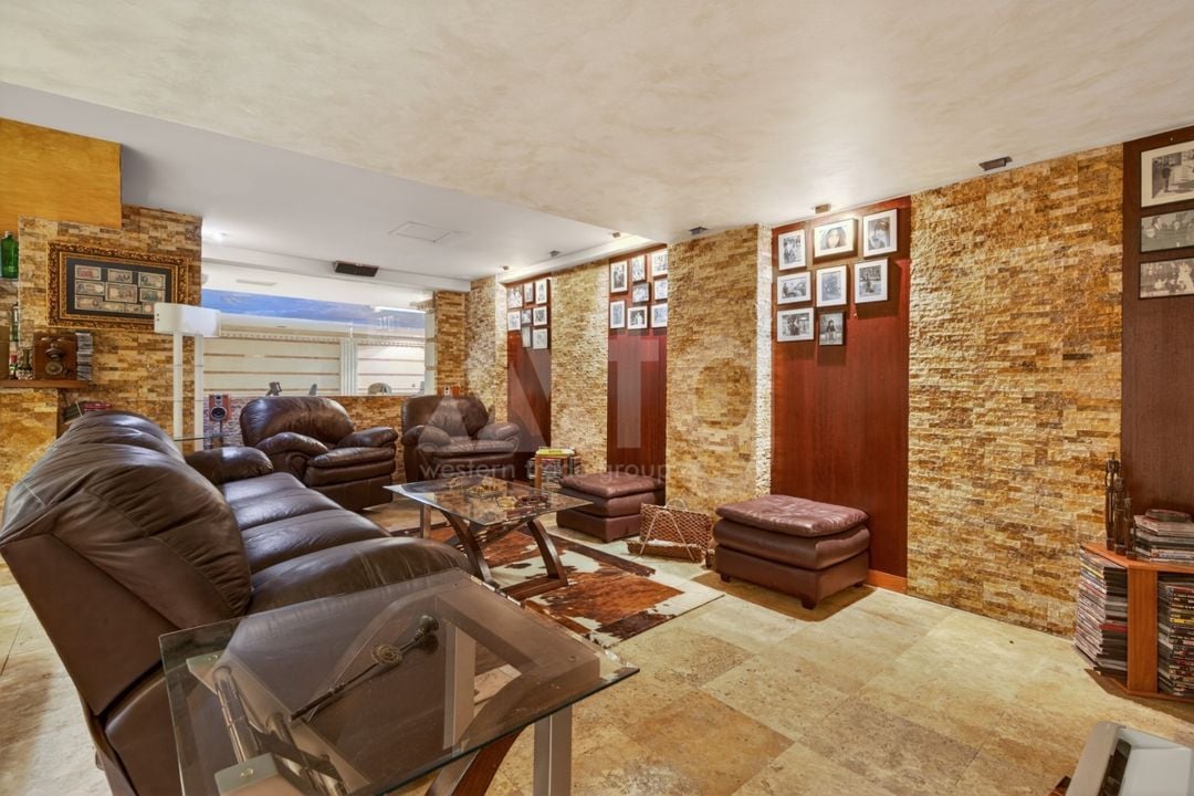 Villa de 5 habitaciones en Elche - CBE131407 - Foto - 29