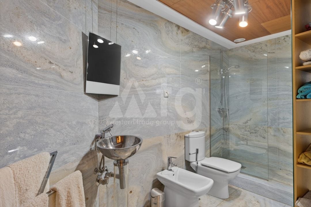 Villa de 5 habitaciones en Elche - CBE131407 - Foto - 22