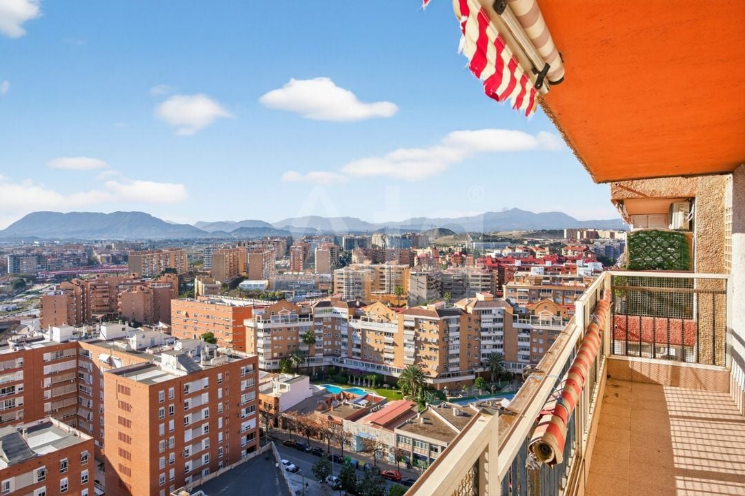 3 bedroom Apartment in Alicante - CBE131408 - Photo - 8