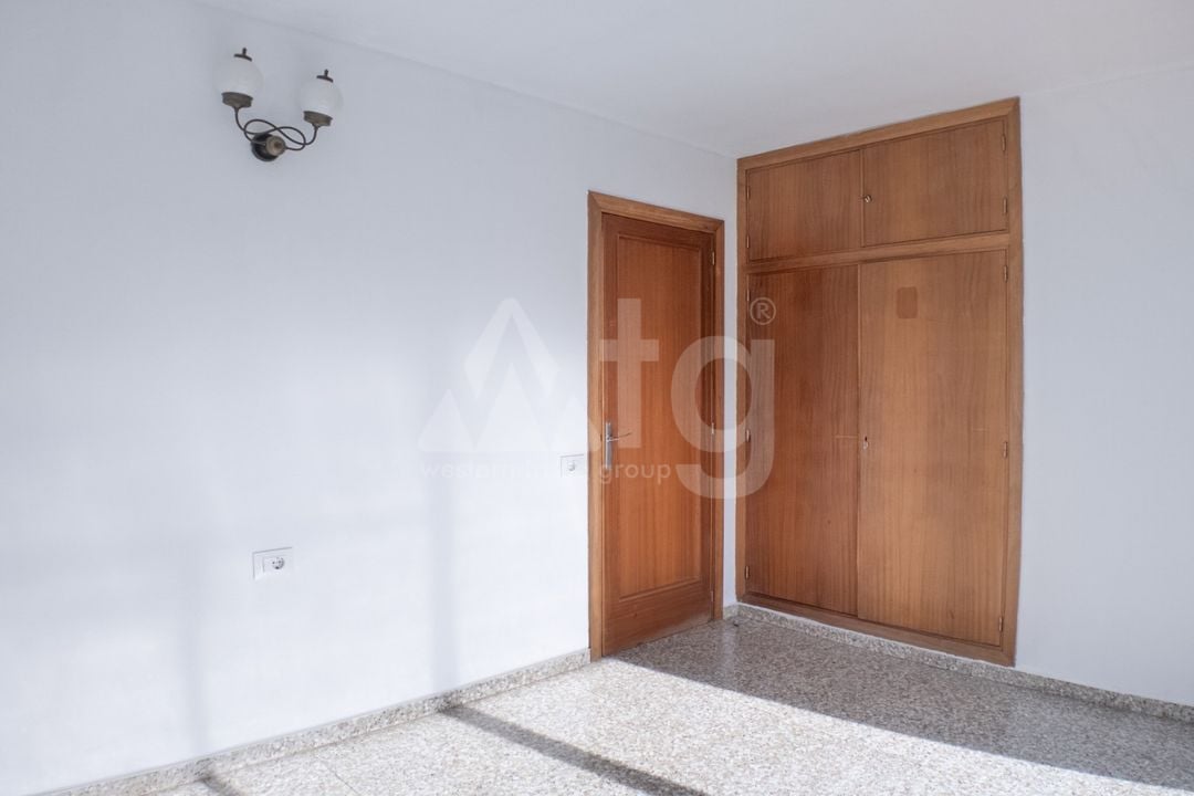 Appartement de 3 chambres à Alicante - CBE131414 - Photo - 11
