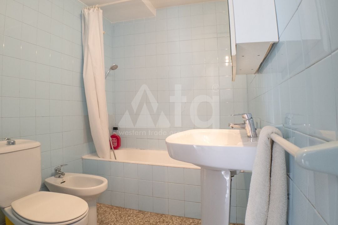 Appartement de 3 chambres à Alicante - CBE131414 - Photo - 16