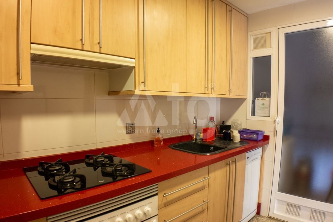 Appartement de 3 chambres à Alicante - CBE131414 - Photo - 7